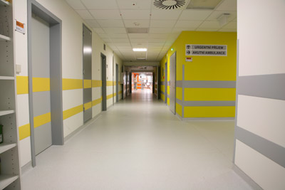 B-Line - realizace pokládky podlahy v nemocnici